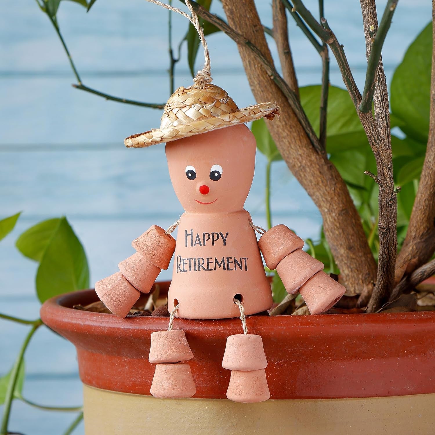 VELENTI Retirement Gifts for Women, Men - Happy Retirement Flower Pot Man - Lovely Retirement Gift for Family, Friends, Coworkers - Retirement Plant Pot Person - Cute Keepsake Gifts for Women, Men