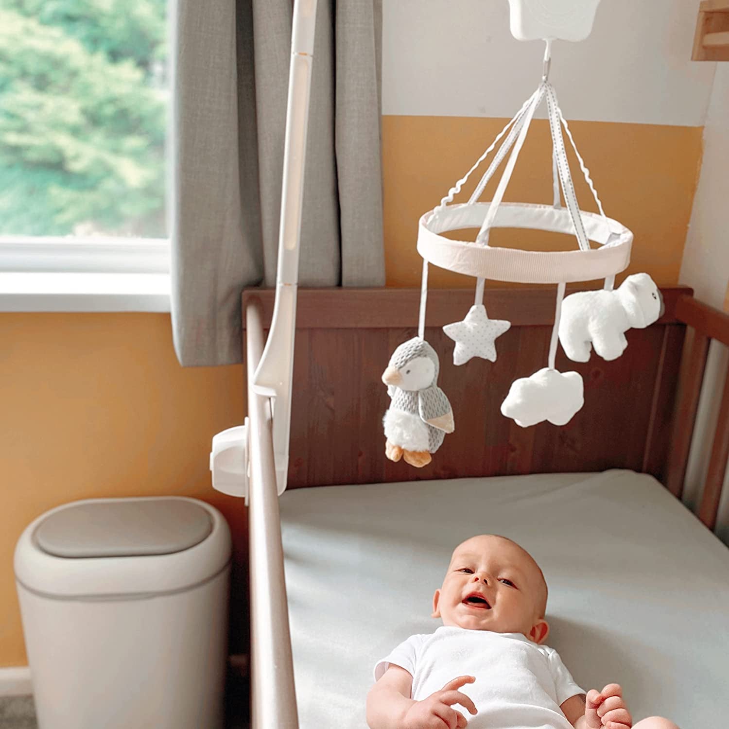 Nuby Musical Cot Mobile for Babies with Adjustable Arm to Fit All Cots. Cute Plush White and Grey Characters, Including Pebbles the Penguin and Pals(Pack of 1)