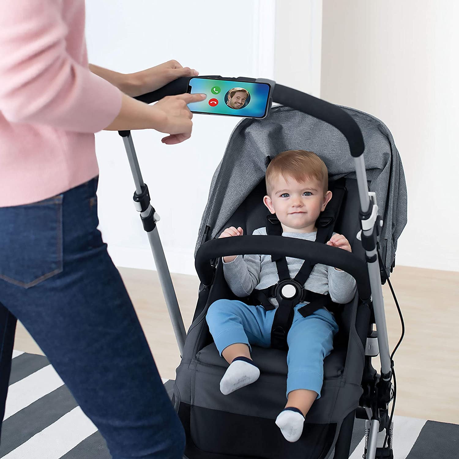 Skip Hop Stroll and Connect Universal Phone Holder