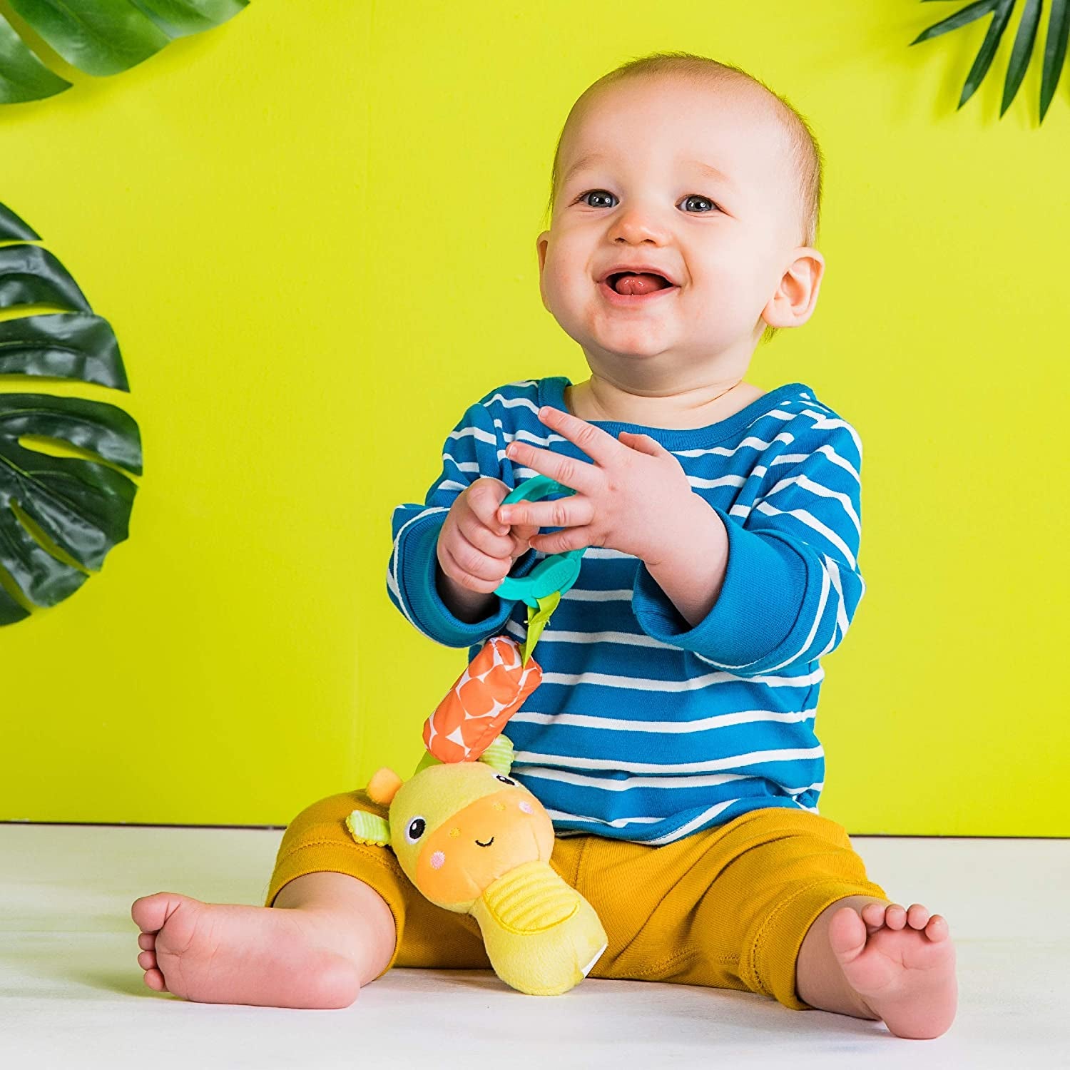 Bright Starts Chime Along Friends On-the-Go Toy - Giraffe